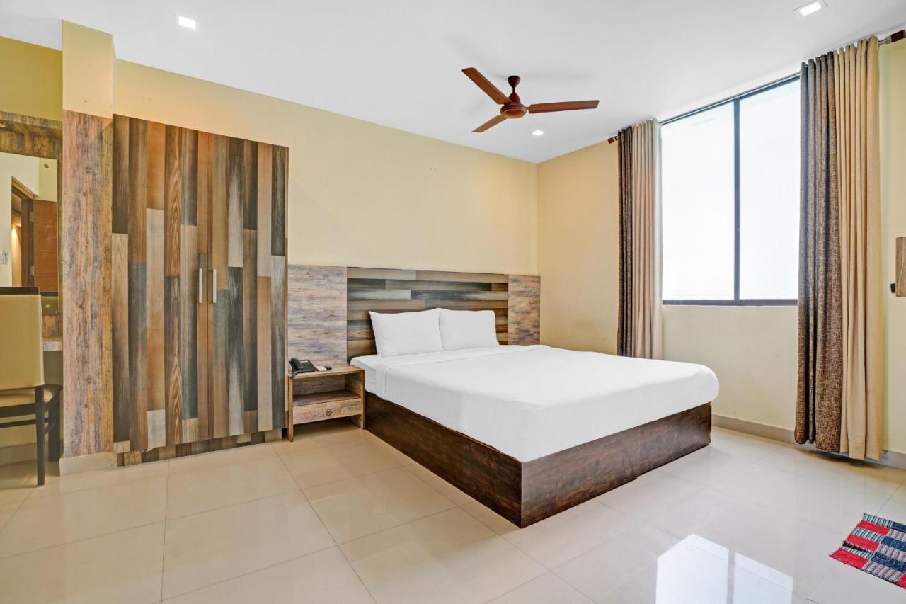 Capital O 87015 Hotel Al Salama Kochi Eksteriør bilde
