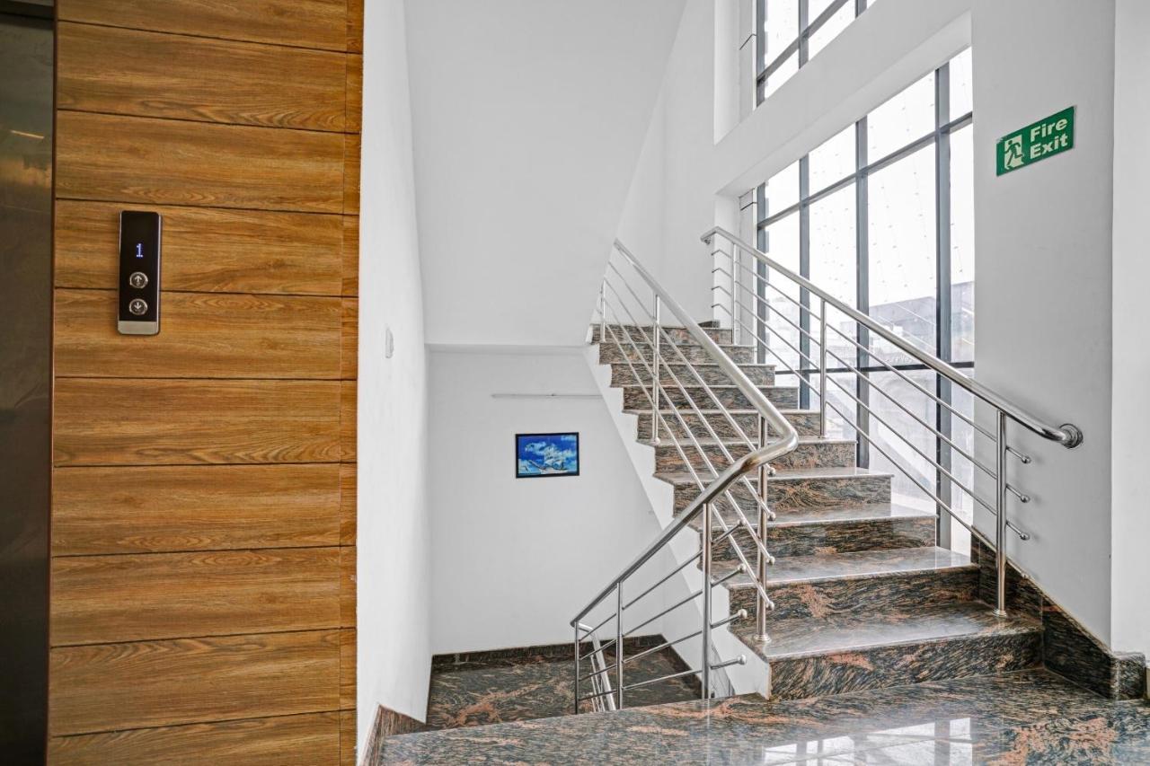 Capital O 87015 Hotel Al Salama Kochi Eksteriør bilde